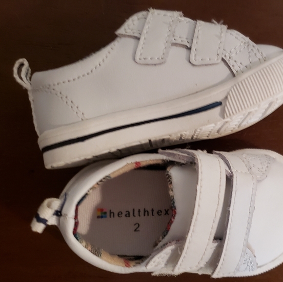 Baby boy shoes by Healthtex. Size 2. Gently Used. - Picture 3 of 8